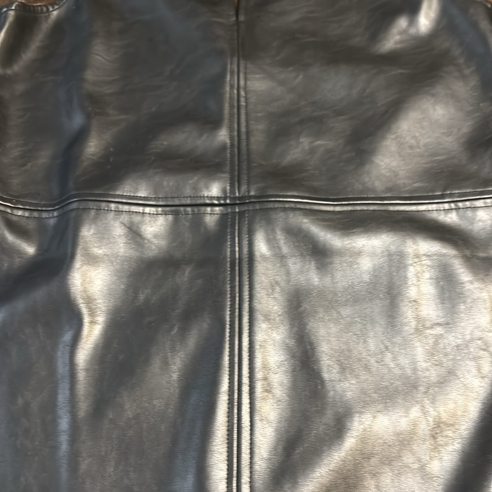 EVEREVE Black V-neck Faux Leather Dress - Size XS.  🖤🩶❤️ Like new! - Picture 8 of 12